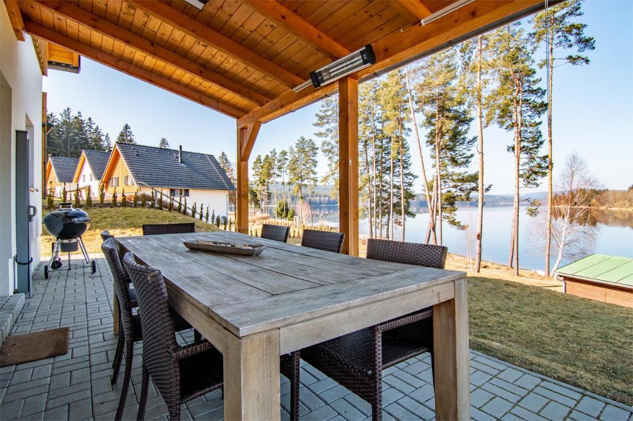 Lipno - Lakeside Village - Vetrnik Frymburk Buitenkant foto